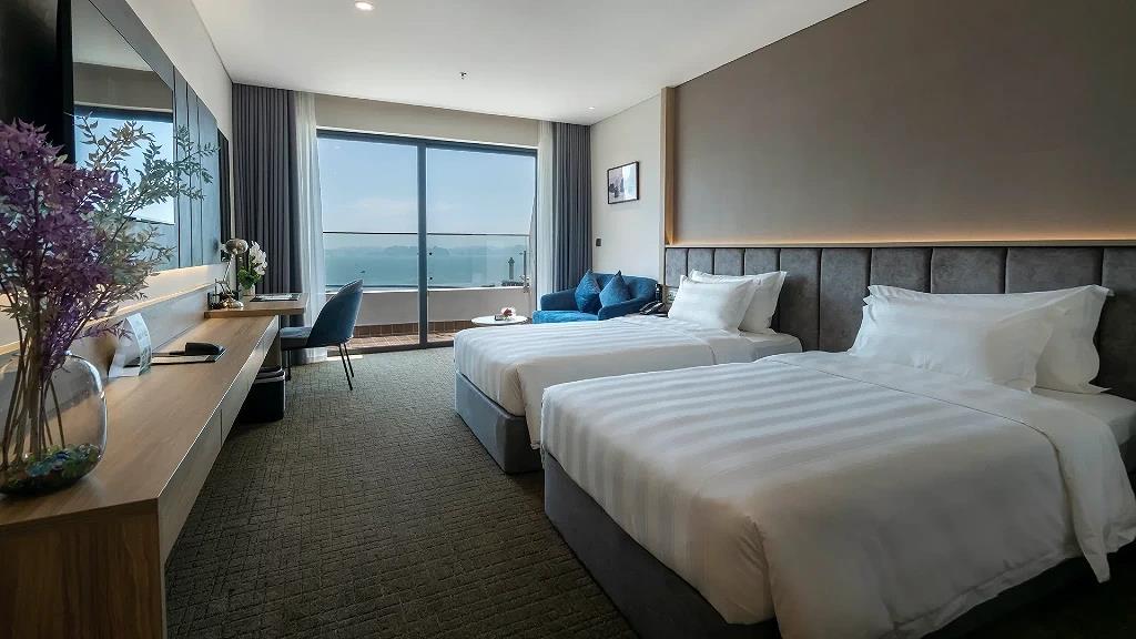 Khách sạn 5 sao Hạ Long