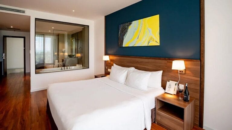 Resort Hồ Tràm có bãi biển riêng