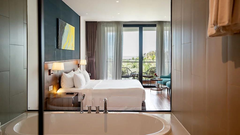 Resort Hồ Tràm có bãi biển riêng