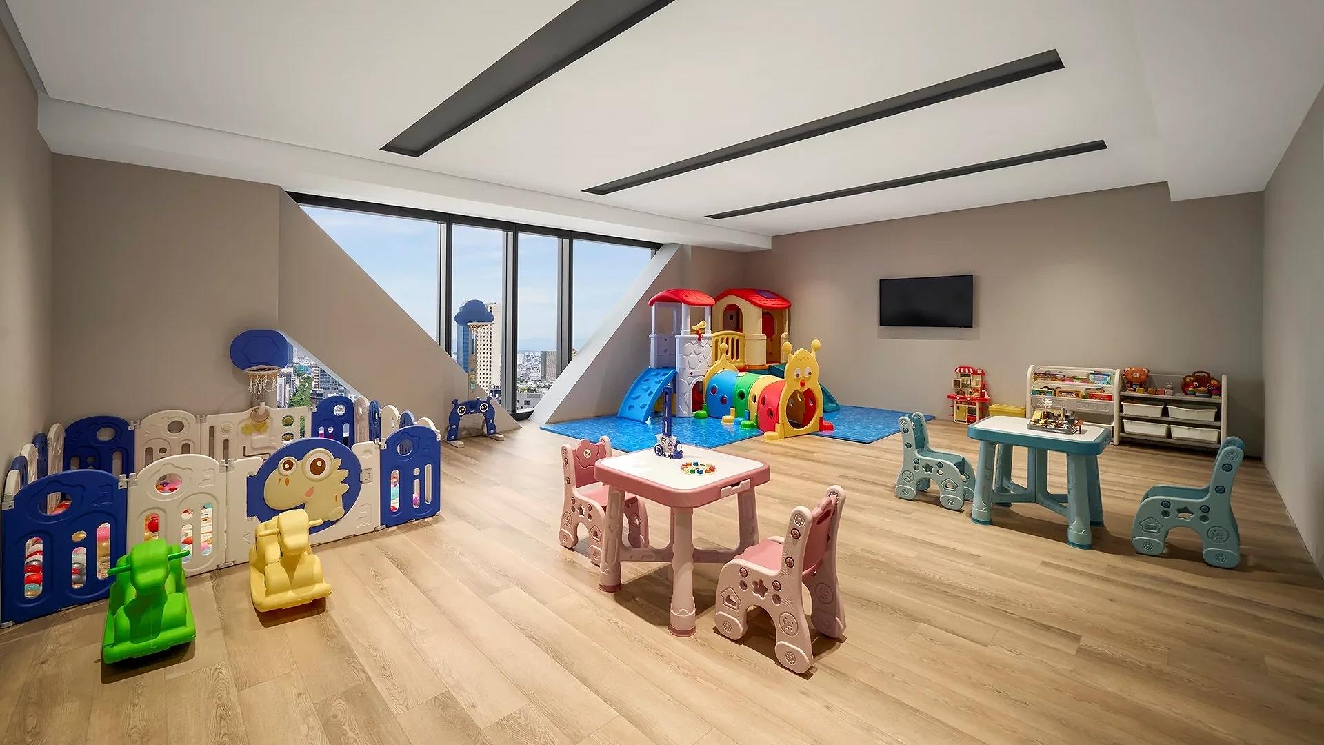 Courtyard by Marriott Danang Han River