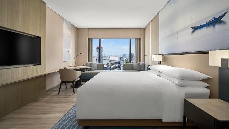 Khách sạn cao cấp trung tâm Đà Nẵng