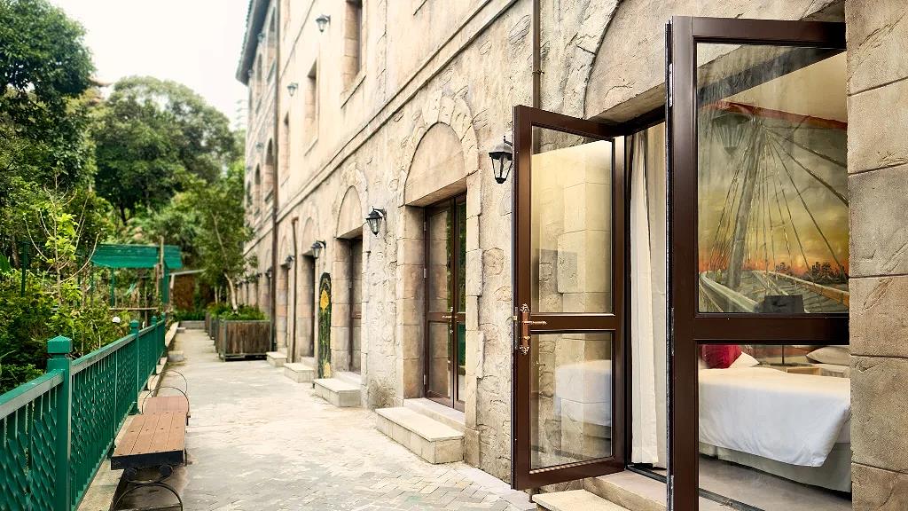 Nghỉ dưỡng làng Pháp Bà Nà