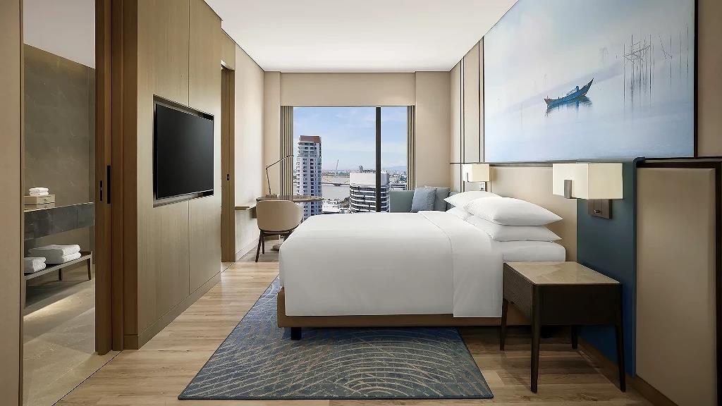 Khách sạn 5 sao sông Hàn Đà Nẵng