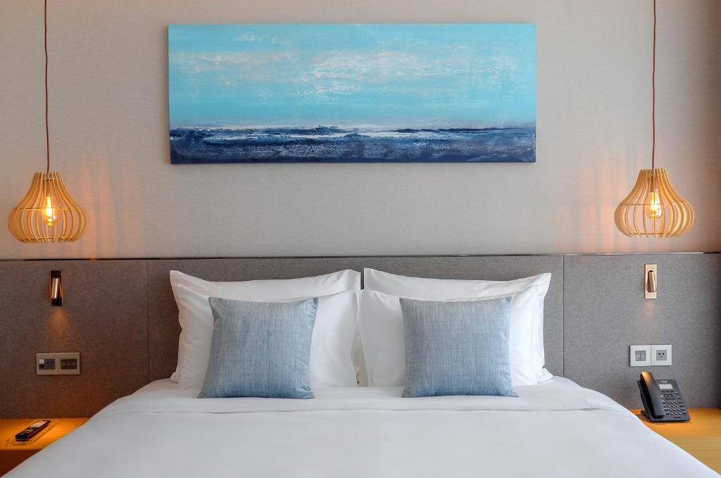 Khách sạn gần cầu Rồng Đà Nẵng