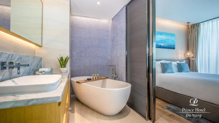 Khách sạn Đà Nẵng gần biển Mỹ Khê